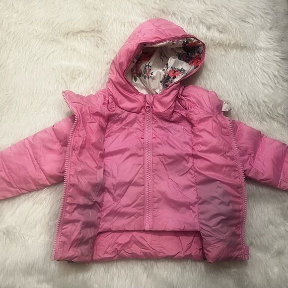 Down One Kid Road Coat. Car seat safe. Size 18 months - Picture 2 of 5